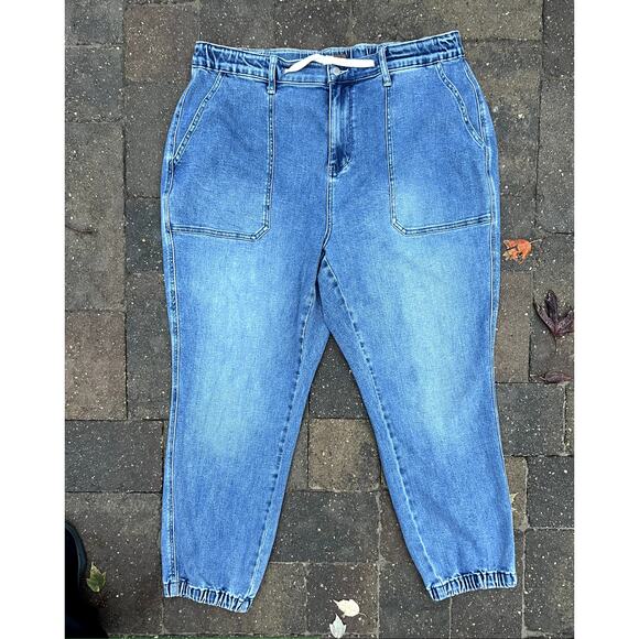 Judy Blue high rise jogger jeans plus size 20x28 - Picture 2 of 5